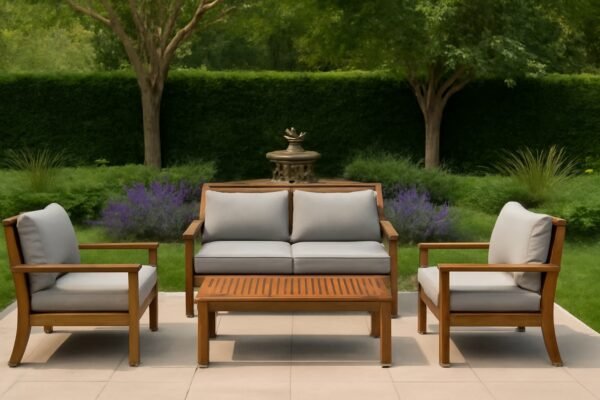 جلسات حدائق خارجية بأثاث خشبي مع نافورة دائرية